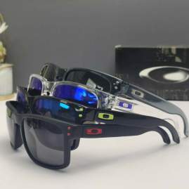 Picture of Oakley Sunglasses _SKUfw66124174fw